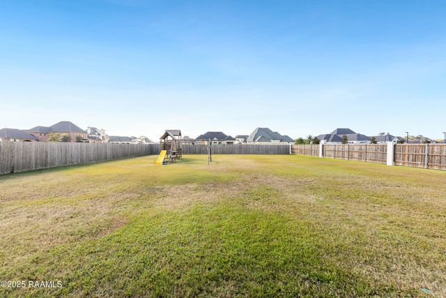 103 Golden Eye Drive, Lafayette, LA 70508