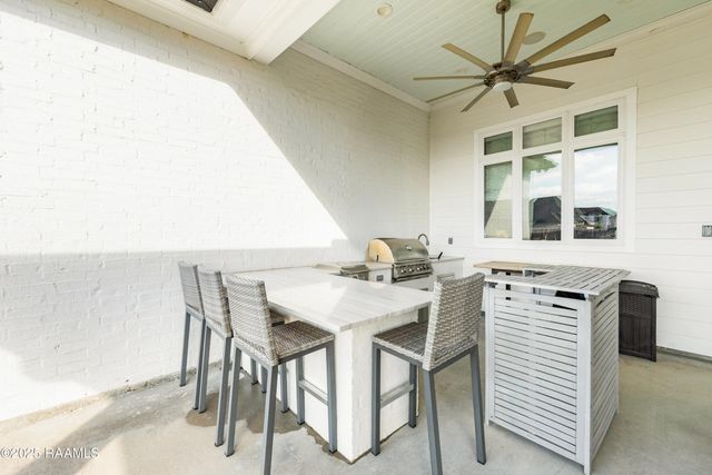 103 Golden Eye Drive, Lafayette, LA 70508