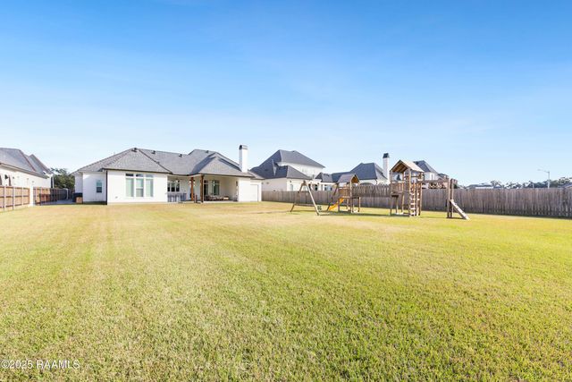 103 Golden Eye Drive, Lafayette, LA 70508