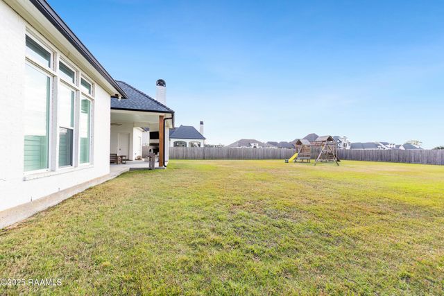 103 Golden Eye Drive, Lafayette, LA 70508