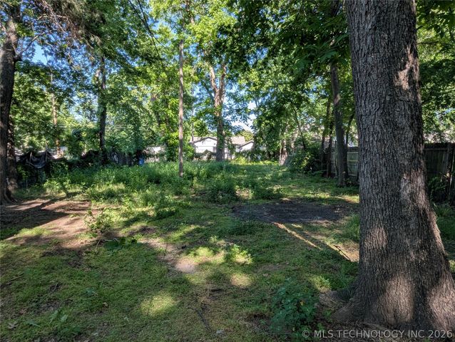 407 S Xanthus Avenue, Tulsa, OK 74104