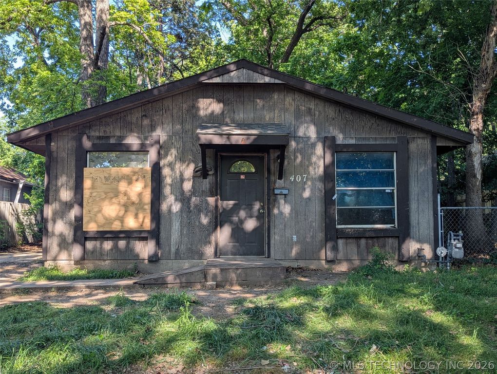 407 S Xanthus Avenue, Tulsa, OK 74104
