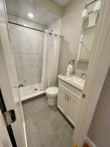 29 Vassal Ln 2, Cambridge, MA 02138