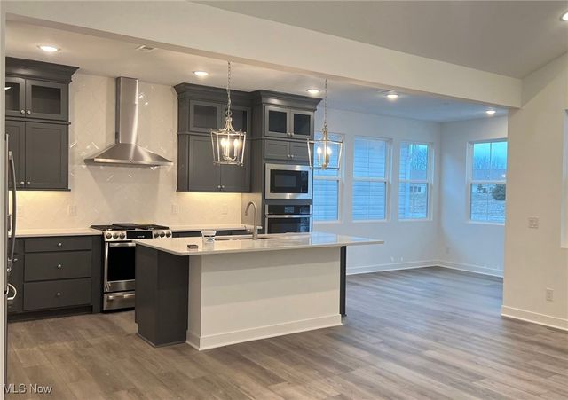 2160 Myla Way, Amherst, OH 44001