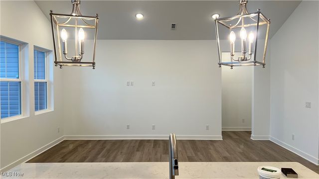 2160 Myla Way, Amherst, OH 44001