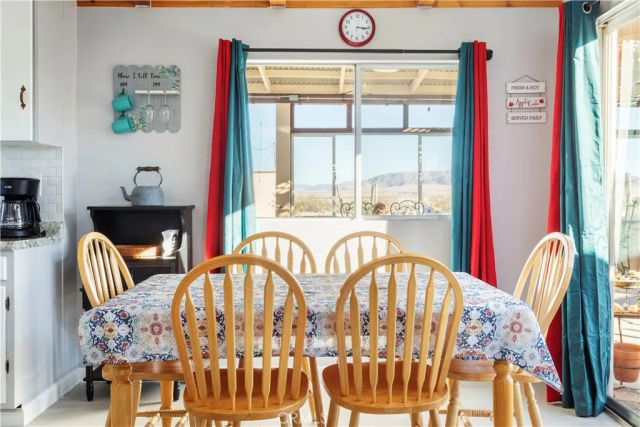 6220 Lanes Lane, 29 Palms, CA 92277