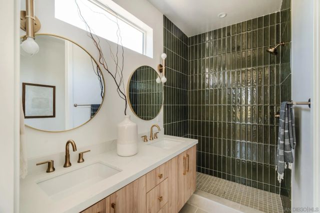 3862 N Emery Wy, Los Angeles, CA 90065