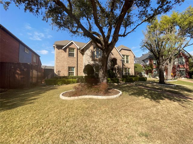 2741 Barrington Drive, Plano, TX 75093