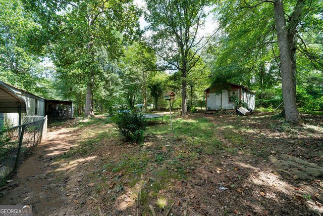 175 Garden Lake Drive, Carrollton, GA 30116