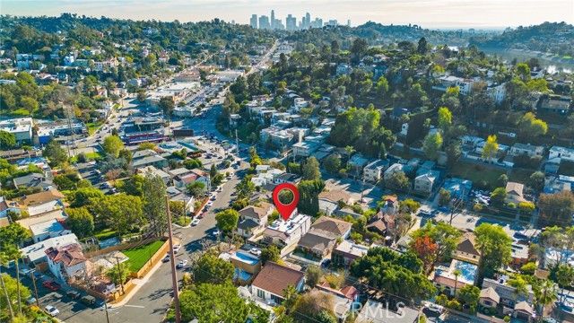 2656 Locksley, Los Angeles, CA 90039