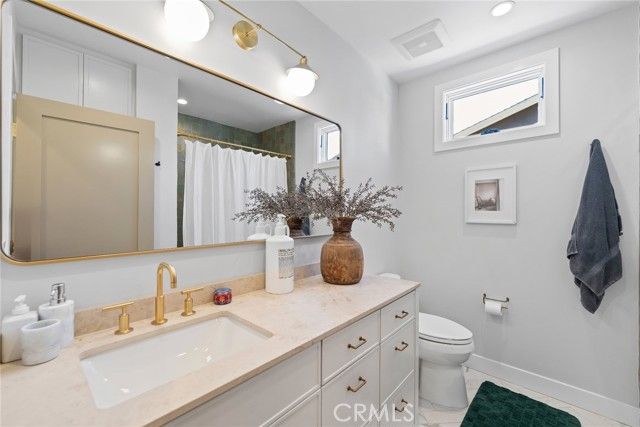 2656 Locksley, Los Angeles, CA 90039