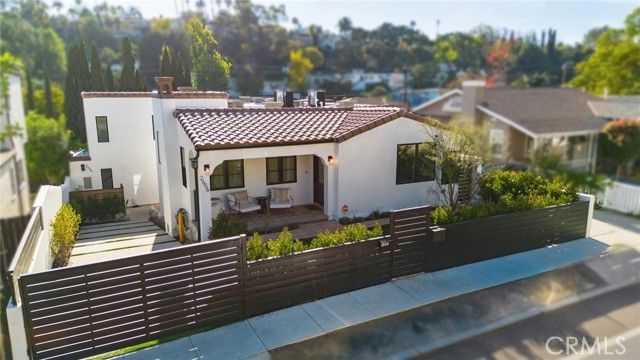 2656 Locksley, Los Angeles, CA 90039