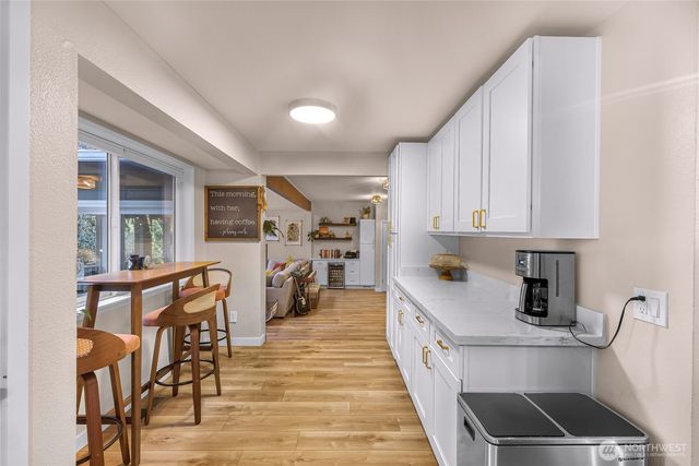 997 Goat Trail Loop Road, Mukilteo, WA 98275