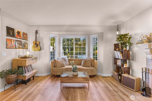 997 Goat Trail Loop Road, Mukilteo, WA 98275