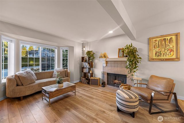 997 Goat Trail Loop Road, Mukilteo, WA 98275