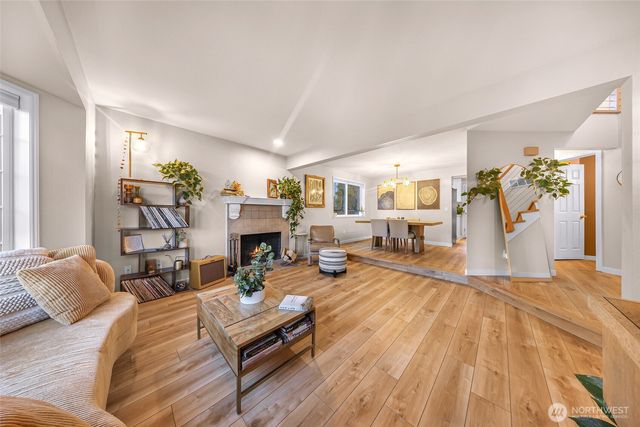 997 Goat Trail Loop Road, Mukilteo, WA 98275