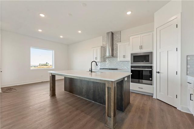 2605 Sunset Drive, Platte City, MO 64079