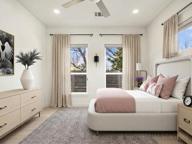 709 W St Elmo RD 2, Austin, TX 78745