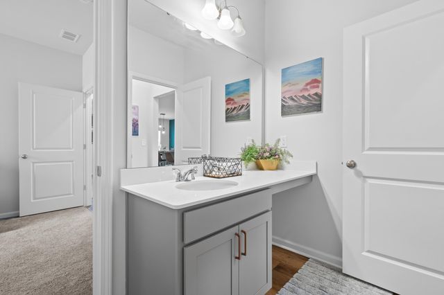 228 Averyville Dr., Conway, SC 29526