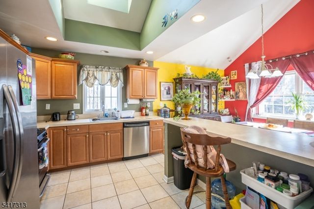 138 S Salem St, Dover Town, NJ 07801