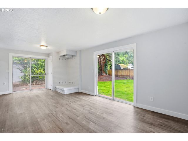 1203 Ne 190TH Pl, Portland, OR 97230