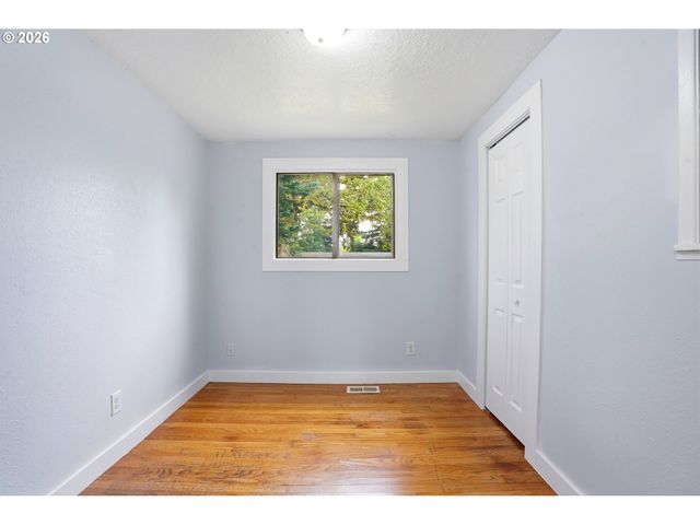 1203 Ne 190TH Pl, Portland, OR 97230