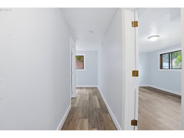 1203 Ne 190TH Pl, Portland, OR 97230