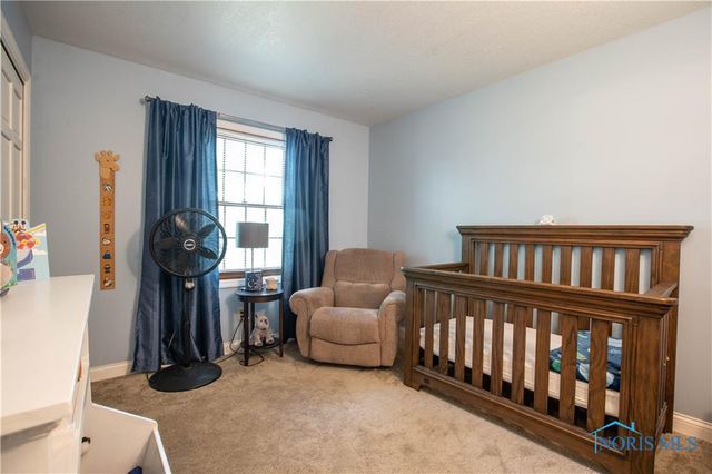 2218 Willowtree Lane, Maumee, OH 43537