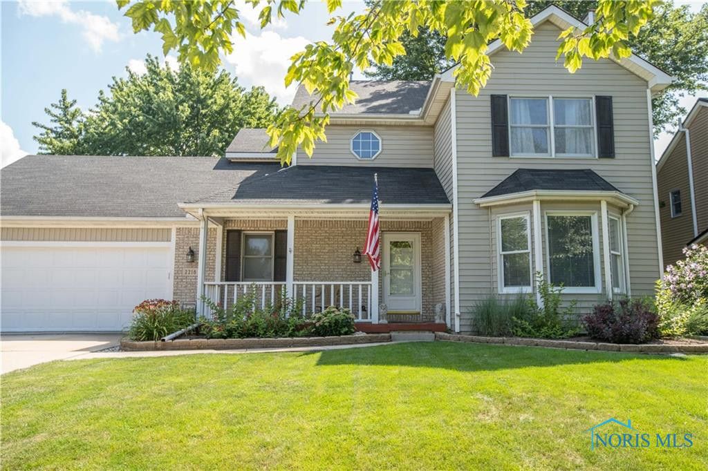 2218 Willowtree Lane, Maumee, OH 43537