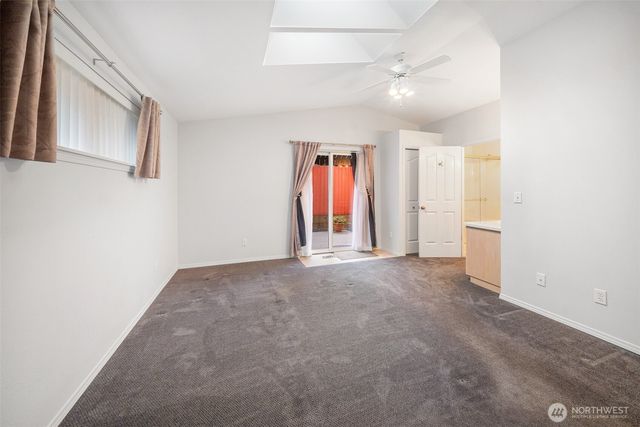 9800 Steamboat Island Road NW, Olympia, WA 98502