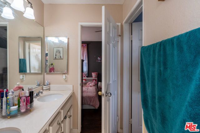 3109 E Black Horse Drive, Ontario, CA 91761