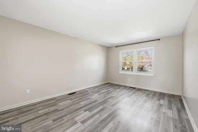 817 FALCON DR, Upper Marlboro, MD 20774