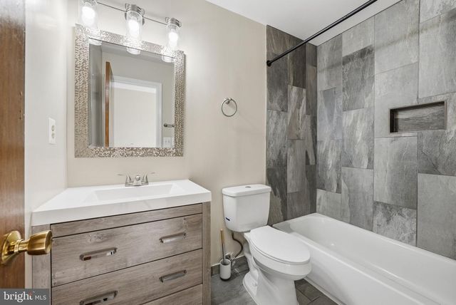 817 FALCON DR, Upper Marlboro, MD 20774