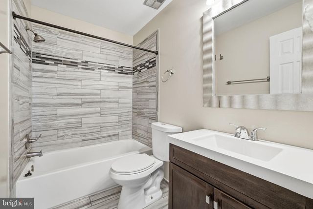 817 FALCON DR, Upper Marlboro, MD 20774