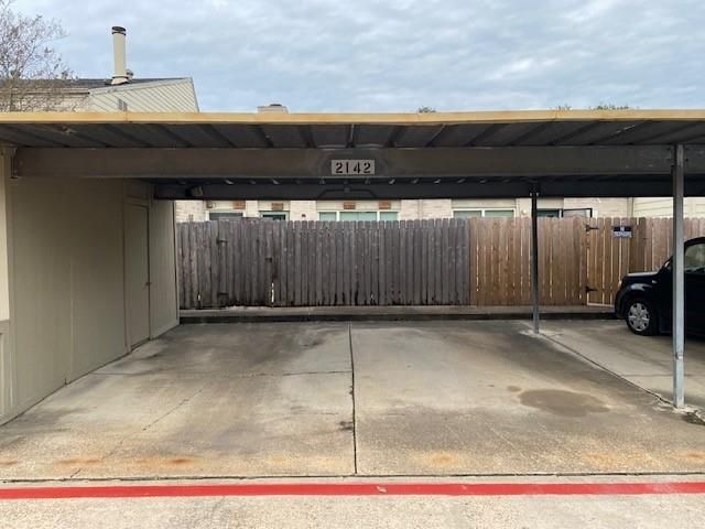 2142 Greenbriar Colony Drive, Houston, TX 77032