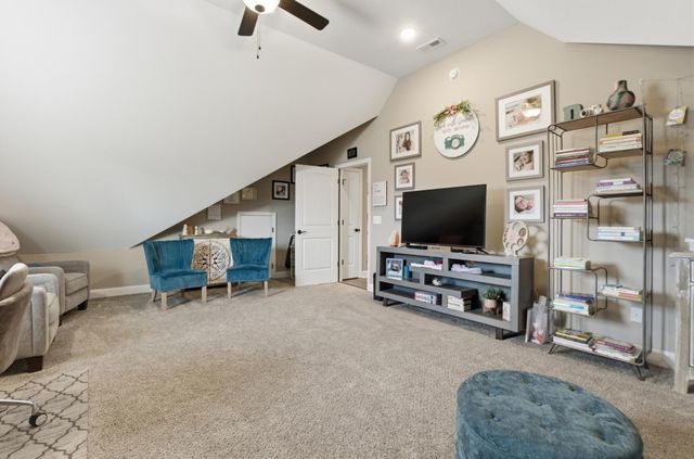 5102 Oop Road, Chattanooga, TN 37416