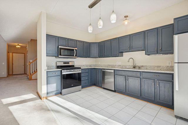 16889 79th Avenue N, Maple Grove, MN 55311