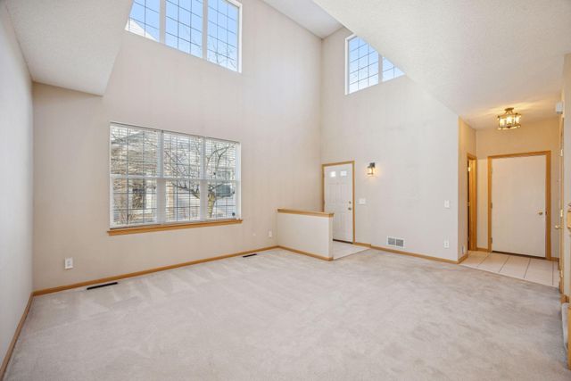 16889 79th Avenue N, Maple Grove, MN 55311