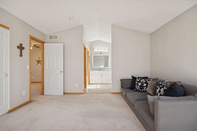 16889 79th Avenue N, Maple Grove, MN 55311