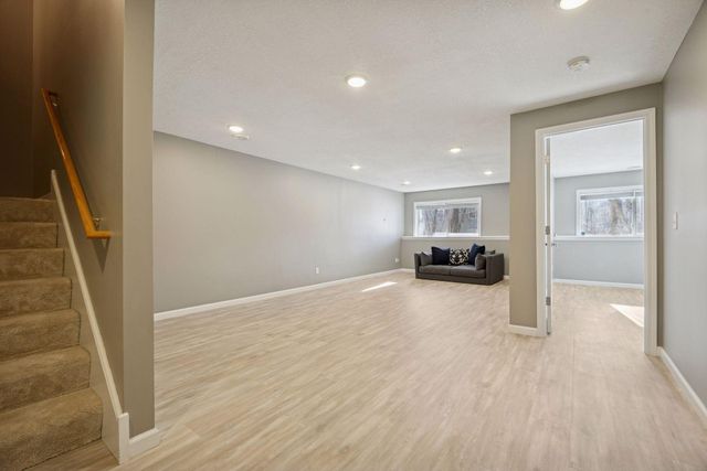 16889 79th Avenue N, Maple Grove, MN 55311