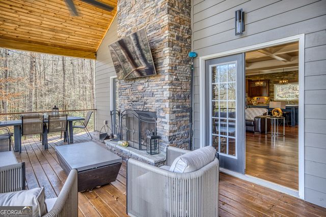 112 Springhill Lane, Clarkesville, GA 30523
