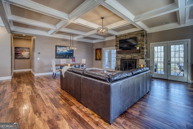 112 Springhill Lane, Clarkesville, GA 30523