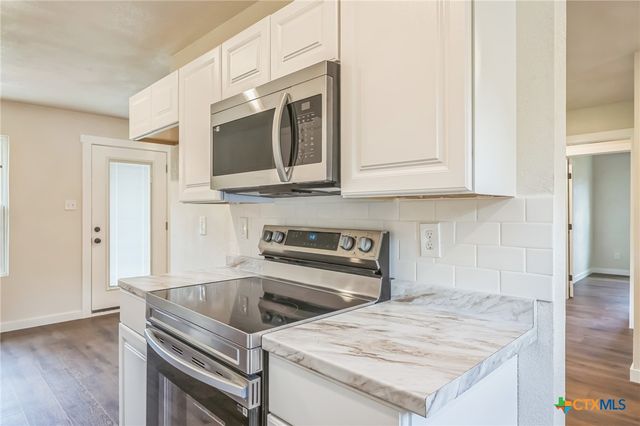 402 N 3rd Street, Nolanville, TX 76559