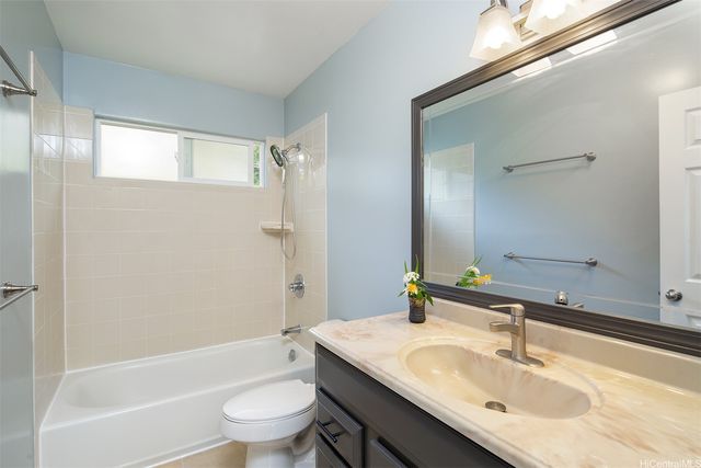 3533 Hinahina Street, Honolulu, HI 96816