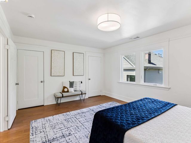 425 Central Ave, Alameda, CA 94501