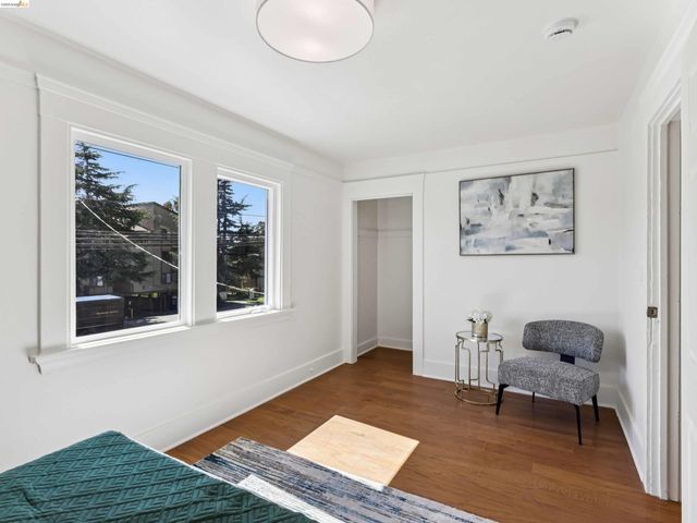 425 Central Ave, Alameda, CA 94501