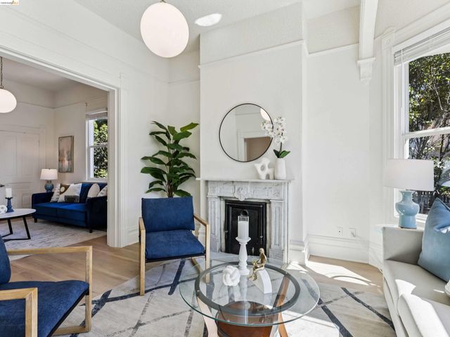 425 Central Ave, Alameda, CA 94501