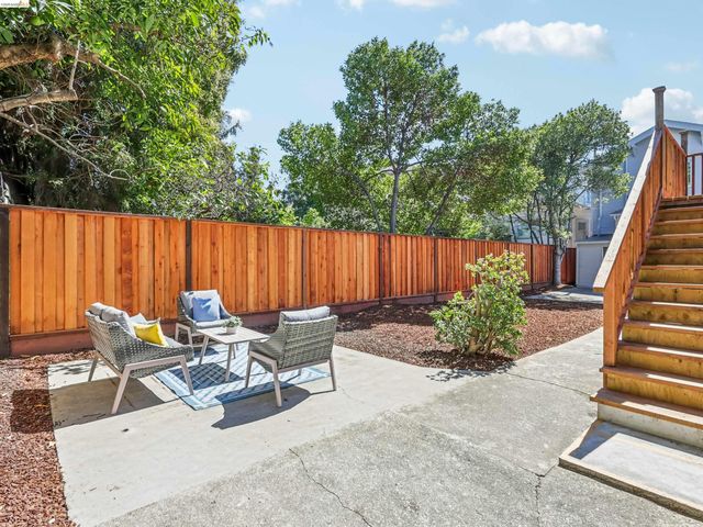 425 Central Ave, Alameda, CA 94501