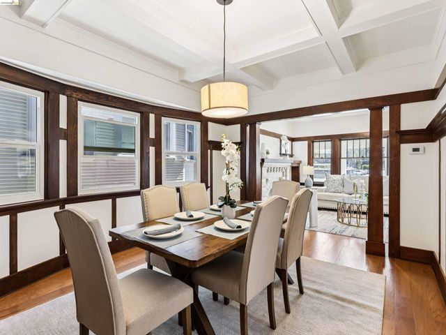 425 Central Ave, Alameda, CA 94501