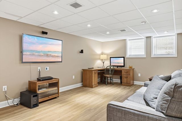 39 Russell Farm Dr 39, Methuen, MA 01844